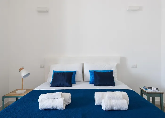 Am With Terrace By Wonderful Italy Syracuse