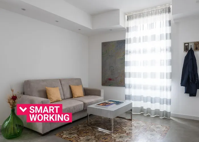 Am With Terrace By Wonderful Italy Syracuse